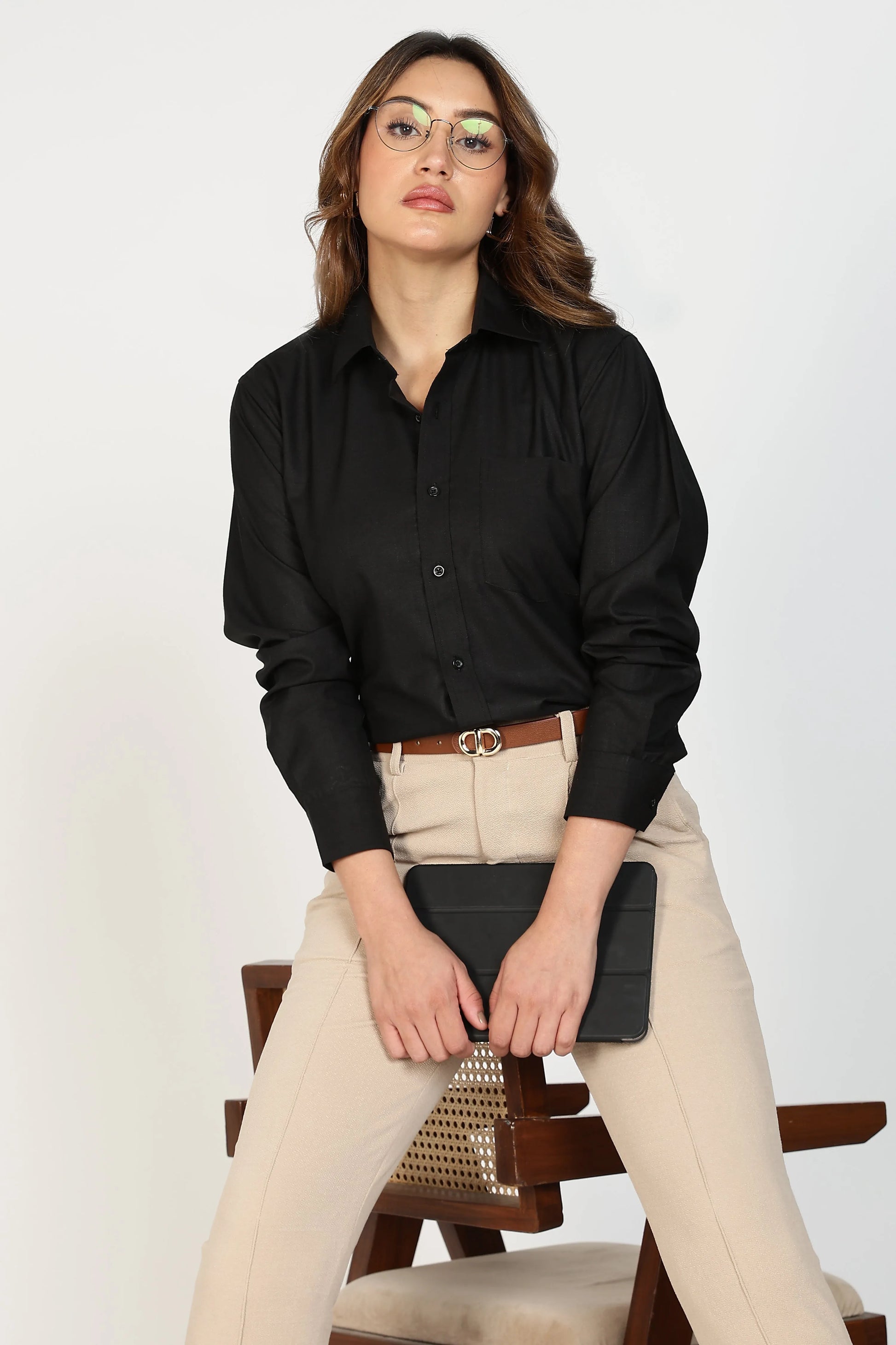 Women’s Premium Cotton Shirt - Black | PallyWear